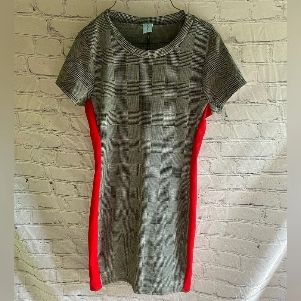 5/$20 Women’s M.Fasis Mini Dress Houndstooth/Red Side‎ stripe size Medium